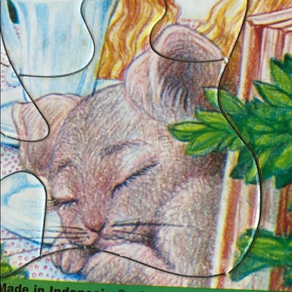 Vintage Alice in Wonderland Puzzle - Picture 3 of 6